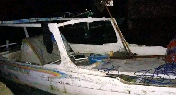 Sebuah insiden tragis terjadi di perairan sekitar Pulau Kodingareng, Kecamatan Sangkarrang, Kota Makassar, Rabu (3/12/2025)